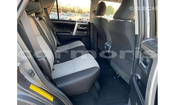 Buy Import Toyota HiAce Other Truck in Import - Dubai in Agalega Islands Buy Import Toyota HiAce Other Truck in Import - Dubai in Agalega Islands