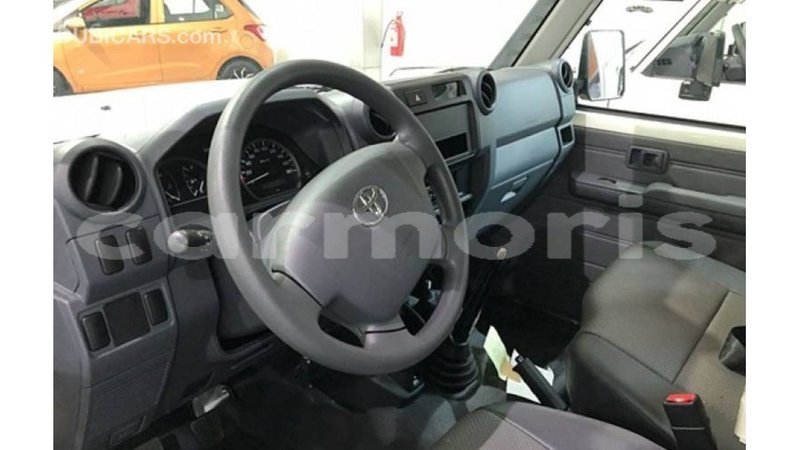 Big with watermark toyota land cruiser agalega islands import dubai 3983