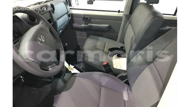 Big with watermark toyota land cruiser agalega islands import dubai 3983