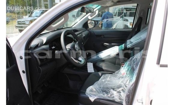 Buy Import Toyota Hilux White Car in Import - Dubai in Agalega Islands Buy Import Toyota Hilux White Car in Import - Dubai in Agalega Islands