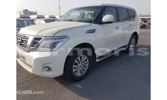 Buy Import Nissan Patrol White Car in Import - Dubai in Agalega Islands Buy Import Nissan Patrol White Car in Import - Dubai in Agalega Islands