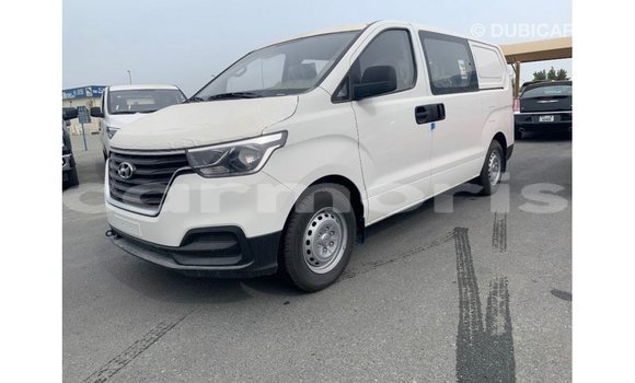 Buy Import Hyundai Cargo White Car in Import - Dubai in Agalega Islands Buy Import Hyundai Cargo White Car in Import - Dubai in Agalega Islands