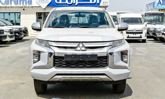 Buy Import Mitsubishi L200 White Car in Import - Dubai in Agalega Islands Buy Import Mitsubishi L200 White Car in Import - Dubai in Agalega Islands