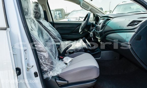 Buy Import Mitsubishi L200 White Car in Import - Dubai in Agalega Islands Buy Import Mitsubishi L200 White Car in Import - Dubai in Agalega Islands