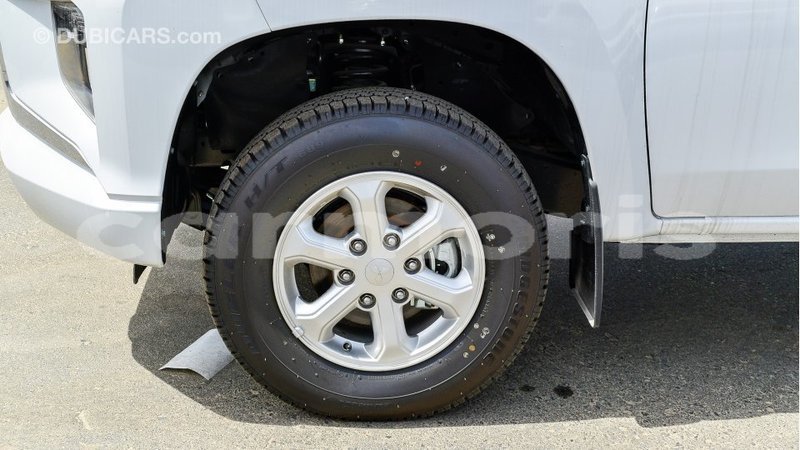 Big with watermark mitsubishi l200 agalega islands import dubai 4003