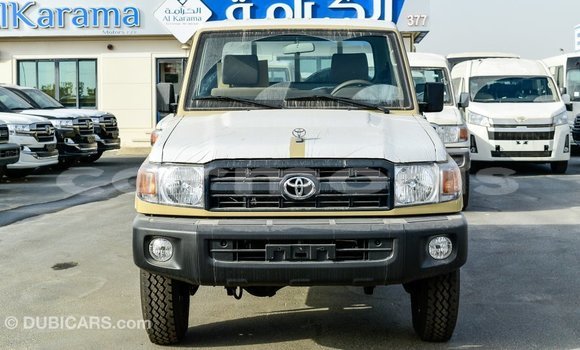 Buy Import Toyota Land Cruiser Beige Car in Import - Dubai in Agalega Islands Buy Import Toyota Land Cruiser Beige Car in Import - Dubai in Agalega Islands