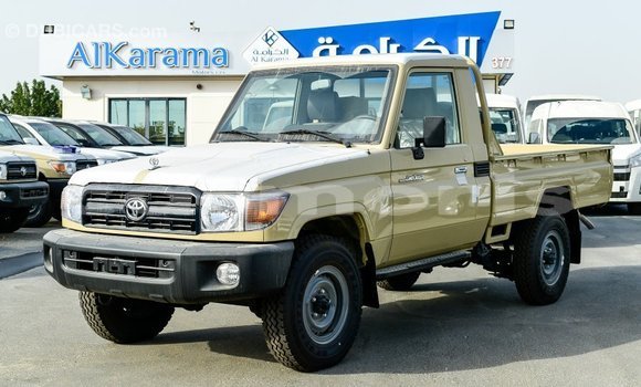 Buy Import Toyota Land Cruiser Beige Car in Import - Dubai in Agalega Islands Buy Import Toyota Land Cruiser Beige Car in Import - Dubai in Agalega Islands