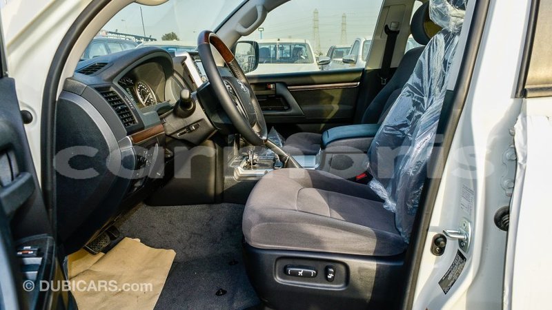 Big with watermark toyota land cruiser agalega islands import dubai 4005