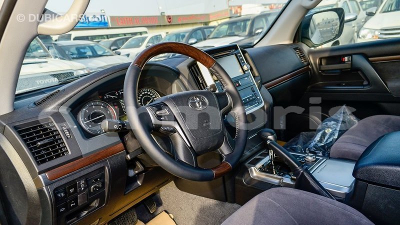 Big with watermark toyota land cruiser agalega islands import dubai 4005