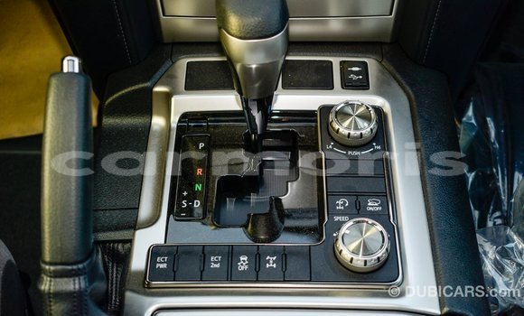 Buy Import Toyota Land Cruiser White Car in Import - Dubai in Agalega Islands Buy Import Toyota Land Cruiser White Car in Import - Dubai in Agalega Islands