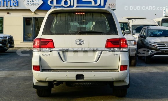 Buy Import Toyota Land Cruiser White Car in Import - Dubai in Agalega Islands Buy Import Toyota Land Cruiser White Car in Import - Dubai in Agalega Islands