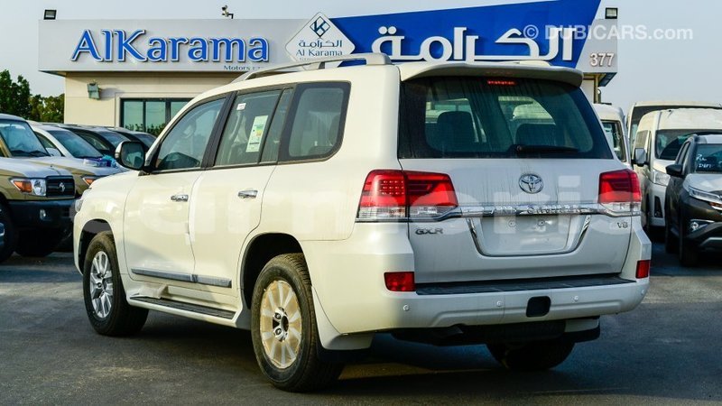 Big with watermark toyota land cruiser agalega islands import dubai 4005