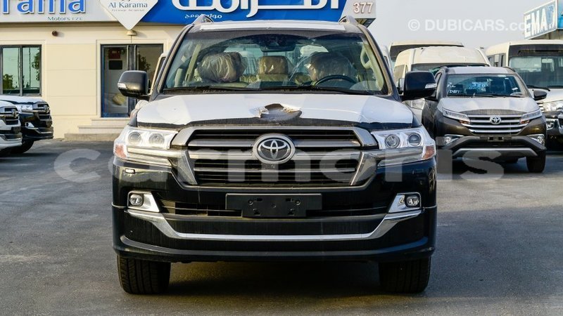 Big with watermark toyota land cruiser agalega islands import dubai 4006