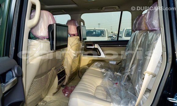 Buy Import Toyota Land Cruiser Black Car in Import - Dubai in Agalega Islands Buy Import Toyota Land Cruiser Black Car in Import - Dubai in Agalega Islands