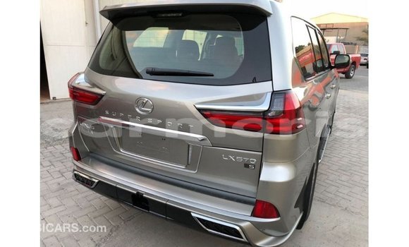 Acheter Import Voiture Lexus LX Autre à Import - Dubai, Îles Agalega Acheter Import Voiture Lexus LX Autre à Import - Dubai, Îles Agalega