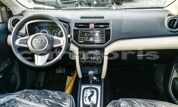 Acheter Import Voiture Toyota Rush Marron à Import - Dubai, Îles Agalega Acheter Import Voiture Toyota Rush Marron à Import - Dubai, Îles Agalega