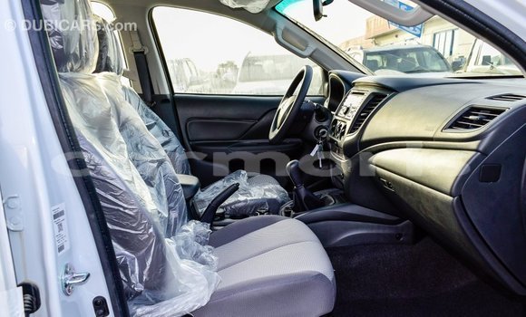 Buy Import Mitsubishi L200 White Car in Import - Dubai in Agalega Islands Buy Import Mitsubishi L200 White Car in Import - Dubai in Agalega Islands