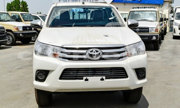 Acheter Import Voiture Toyota Hilux Blanc à Import - Dubai, Îles Agalega Acheter Import Voiture Toyota Hilux Blanc à Import - Dubai, Îles Agalega