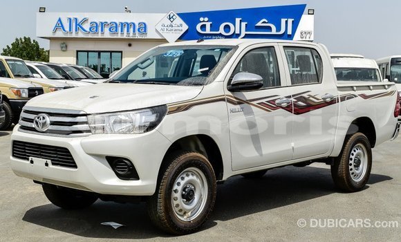 Acheter Import Voiture Toyota Hilux Blanc à Import - Dubai, Îles Agalega Acheter Import Voiture Toyota Hilux Blanc à Import - Dubai, Îles Agalega