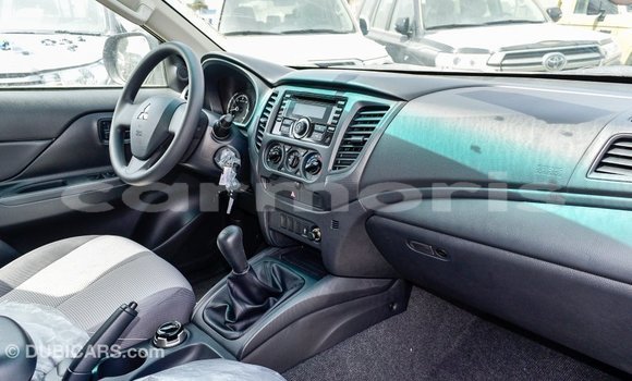 Acheter Import Voiture Mitsubishi L200 Autre à Import - Dubai, Îles Agalega Acheter Import Voiture Mitsubishi L200 Autre à Import - Dubai, Îles Agalega