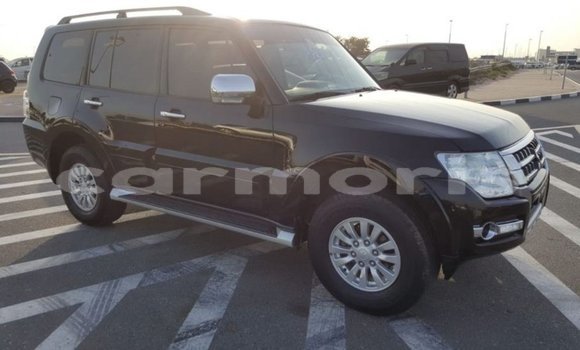 Buy Import Mitsubishi Pajero Black Car in Import - Dubai in Agalega Islands Buy Import Mitsubishi Pajero Black Car in Import - Dubai in Agalega Islands