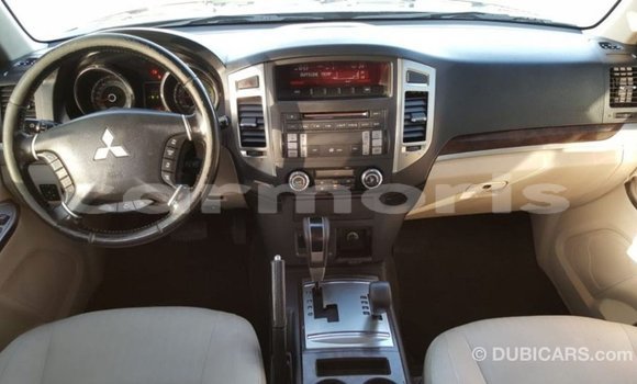 Buy Import Mitsubishi Pajero Black Car in Import - Dubai in Agalega Islands Buy Import Mitsubishi Pajero Black Car in Import - Dubai in Agalega Islands