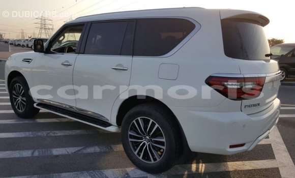 Buy Import Nissan Patrol White Car in Import - Dubai in Agalega Islands Buy Import Nissan Patrol White Car in Import - Dubai in Agalega Islands
