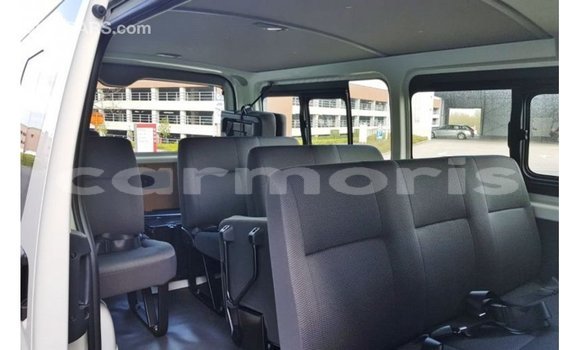 Buy Import Toyota Hiace White Car in Import - Dubai in Agalega Islands Buy Import Toyota Hiace White Car in Import - Dubai in Agalega Islands