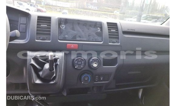 Buy Import Toyota Hiace White Car in Import - Dubai in Agalega Islands Buy Import Toyota Hiace White Car in Import - Dubai in Agalega Islands