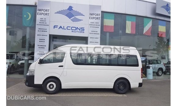 Buy Import Toyota Hiace White Car in Import - Dubai in Agalega Islands Buy Import Toyota Hiace White Car in Import - Dubai in Agalega Islands