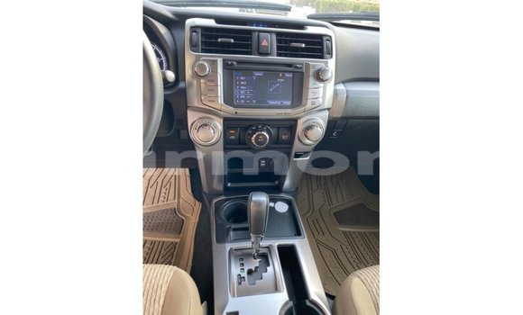 Buy Import Toyota HiAce White Truck in Import - Dubai in Agalega Islands Buy Import Toyota HiAce White Truck in Import - Dubai in Agalega Islands