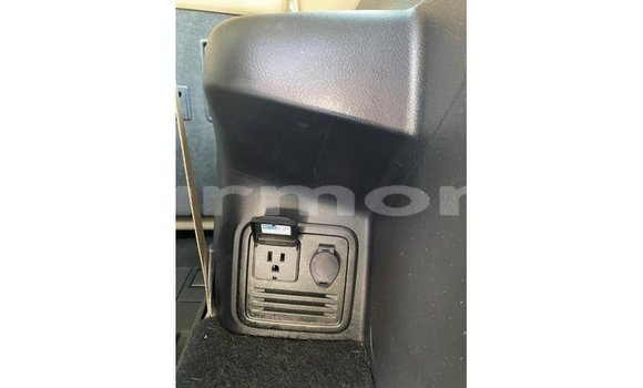 Buy Import Toyota HiAce White Truck in Import - Dubai in Agalega Islands Buy Import Toyota HiAce White Truck in Import - Dubai in Agalega Islands