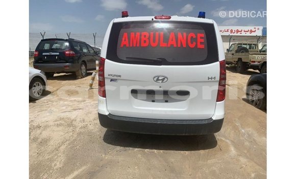 Buy Import Hyundai Accent White Car in Import - Dubai in Agalega Islands Buy Import Hyundai Accent White Car in Import - Dubai in Agalega Islands