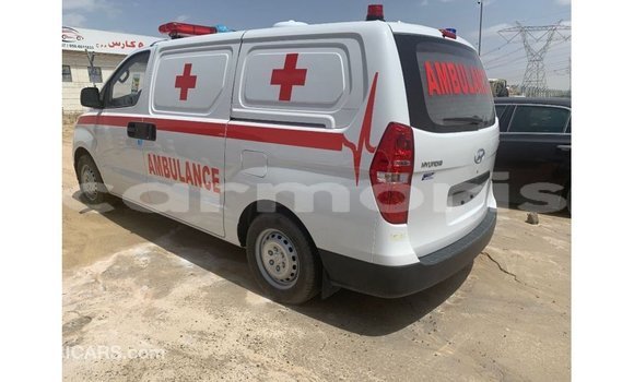 Buy Import Hyundai Accent White Car in Import - Dubai in Agalega Islands Buy Import Hyundai Accent White Car in Import - Dubai in Agalega Islands