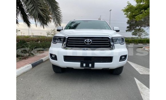 Buy Import Toyota Sequoia White Car in Import - Dubai in Agalega Islands Buy Import Toyota Sequoia White Car in Import - Dubai in Agalega Islands