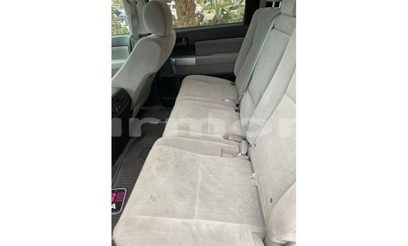 Buy Import Toyota Sequoia White Car in Import - Dubai in Agalega Islands Buy Import Toyota Sequoia White Car in Import - Dubai in Agalega Islands