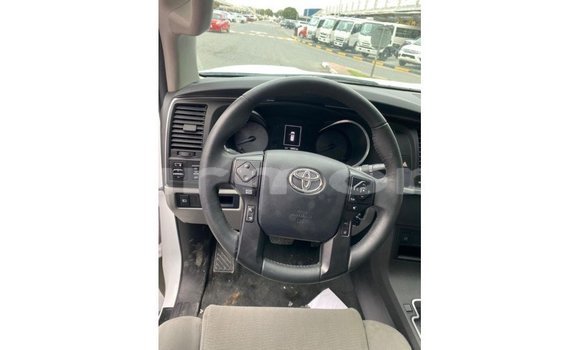 Buy Import Toyota Sequoia White Car in Import - Dubai in Agalega Islands Buy Import Toyota Sequoia White Car in Import - Dubai in Agalega Islands