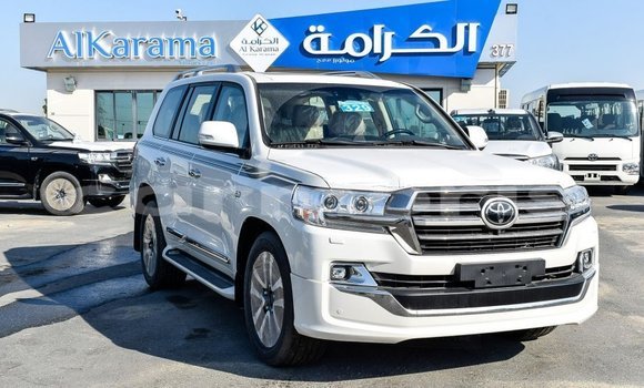 Acheter Import Voiture Toyota Land Cruiser Blanc à Import - Dubai, Îles Agalega Acheter Import Voiture Toyota Land Cruiser Blanc à Import - Dubai, Îles Agalega