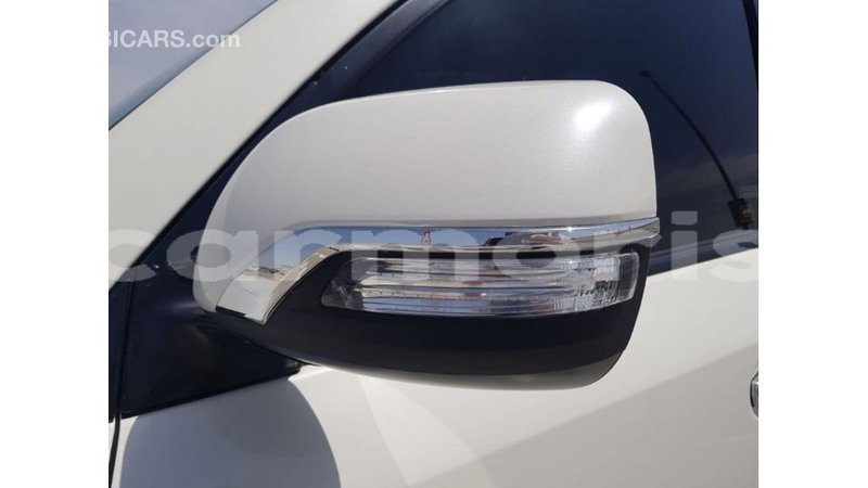 Big with watermark toyota land cruiser agalega islands import dubai 4059