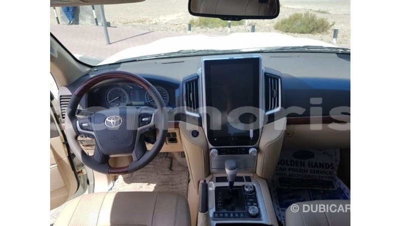 Big with watermark toyota land cruiser agalega islands import dubai 4059