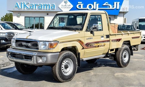 Acheter Import Voiture Toyota Land Cruiser Beige à Import - Dubai, Îles Agalega Acheter Import Voiture Toyota Land Cruiser Beige à Import - Dubai, Îles Agalega