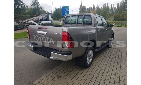 Buy Import Toyota Hilux Other Car in Import - Dubai in Agalega Islands Buy Import Toyota Hilux Other Car in Import - Dubai in Agalega Islands