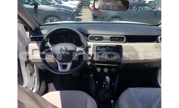 Buy Import Renault 19 White Car in Import - Dubai in Agalega Islands Buy Import Renault 19 White Car in Import - Dubai in Agalega Islands