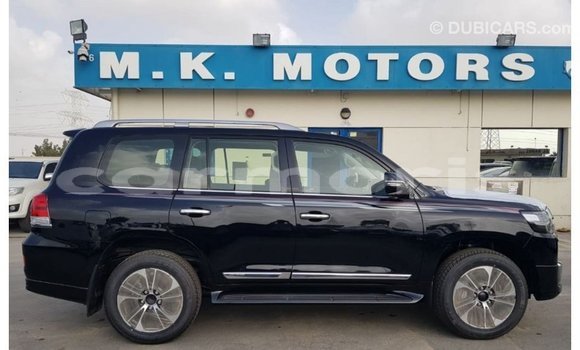 Buy Import Toyota Land Cruiser Black Car in Import - Dubai in Agalega Islands Buy Import Toyota Land Cruiser Black Car in Import - Dubai in Agalega Islands