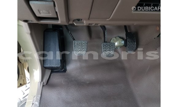 Buy Import Toyota Land Cruiser Beige Car in Import - Dubai in Agalega Islands Buy Import Toyota Land Cruiser Beige Car in Import - Dubai in Agalega Islands