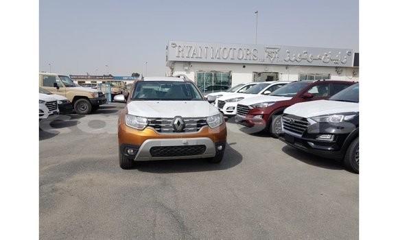 Buy Import Renault 19 Green Car in Import - Dubai in Agalega Islands Buy Import Renault 19 Green Car in Import - Dubai in Agalega Islands