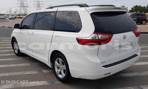 Buy Import Toyota Sienna White Car in Import - Dubai in Agalega Islands Buy Import Toyota Sienna White Car in Import - Dubai in Agalega Islands
