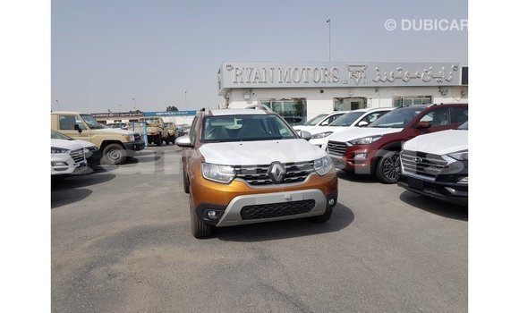 Buy Import Renault 19 Green Car in Import - Dubai in Agalega Islands Buy Import Renault 19 Green Car in Import - Dubai in Agalega Islands