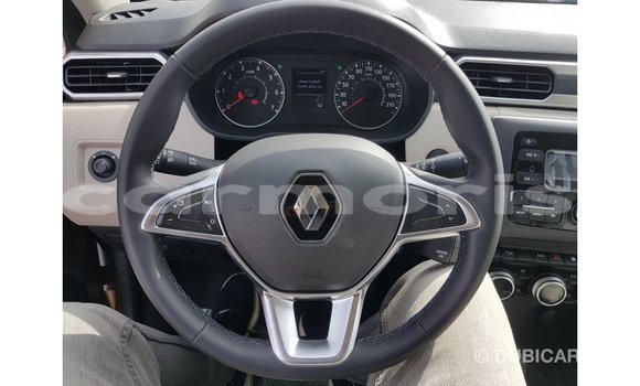 Buy Import Renault 19 Green Car in Import - Dubai in Agalega Islands Buy Import Renault 19 Green Car in Import - Dubai in Agalega Islands