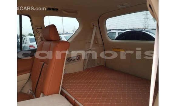Buy Import Toyota Prado White Car in Import - Dubai in Agalega Islands Buy Import Toyota Prado White Car in Import - Dubai in Agalega Islands
